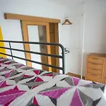 Goldenfields Apartment *