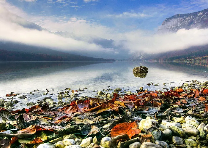 Goldenfields アパート クラーニ