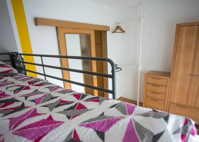 Goldenfields شقة *